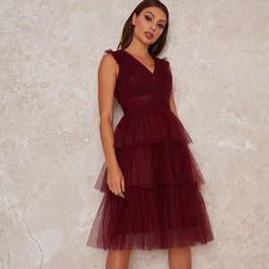 Chi Chi London Layered Tulle V-Neck Midi Dress Red - Size 0